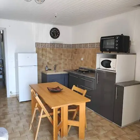 Situe Au Coeur De Апартаменты