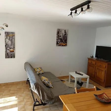 Апартаменты Situe Au Coeur De